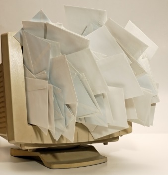 how to manage risk during job search